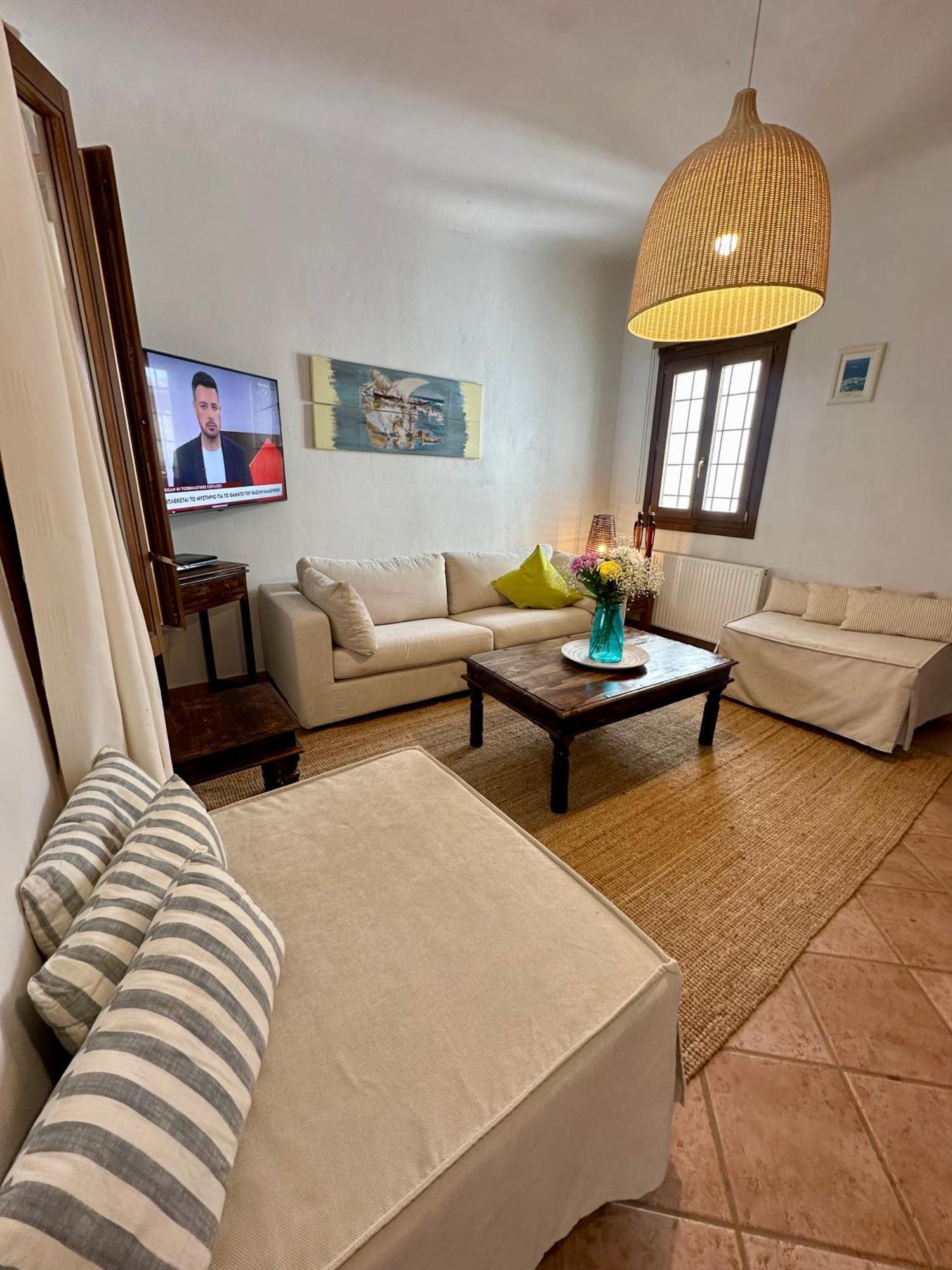 Divers House Agrari  المظهر الخارجي الصورة